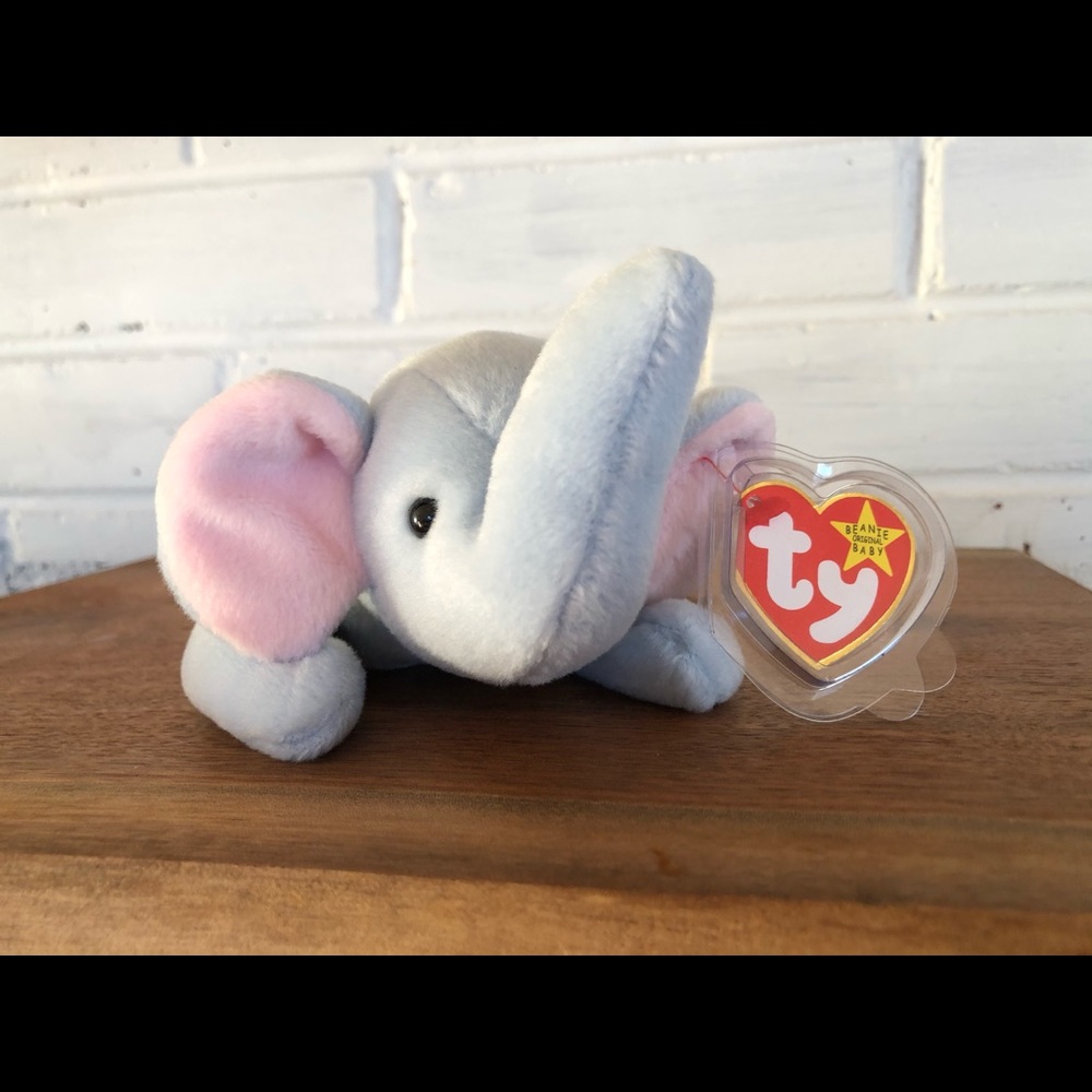 Peanut TY Beanie Baby